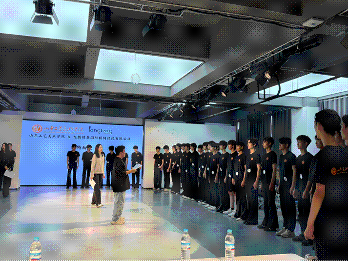 2025-11-15 13:32:37.038000