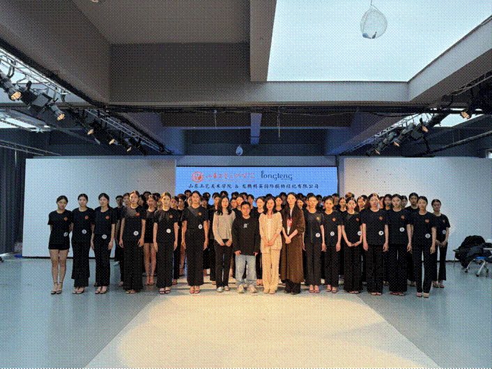 2025-11-15 13:30:44.657000